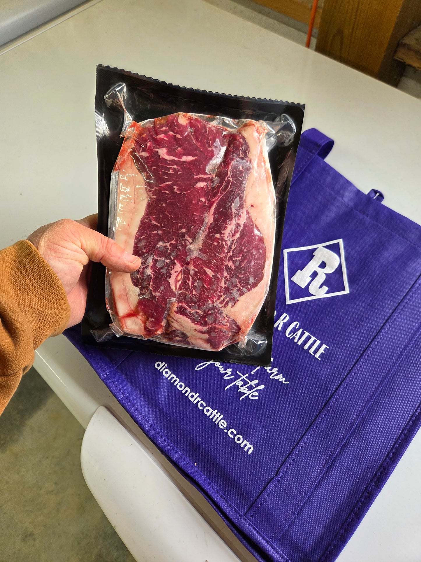 Diamond R Sampler Box